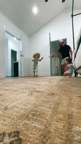 Moms on a girls trip and it’s 2 hours past their bedtime! #fy #dadsoftiktok #fypシ