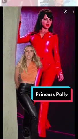 Average girl tries @princesspolly #greenscreen #unboxing #haul #OOTD #tryonhaul #grwm