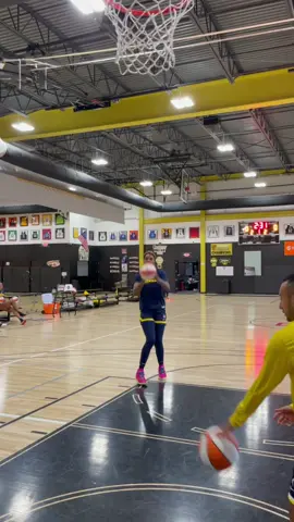 ten straight, no rim 🔥 #indianafever #WNBA #basketball