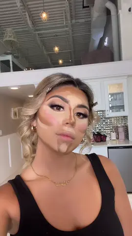 Glam Obsessed 🤎 @gia20303 #makeupartist #makeup #goals #makeuptutorial #makeuptransformation #makeupinspo #prom #BombPopAwards