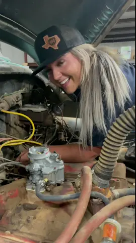 What 30 seconds in my shop with me looks like lol #femalemechanic #dieselmechanic #projecttruck #cccustoms