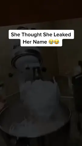 She almost panicked.. 🥺😂 #fuslie #twitch #gaming