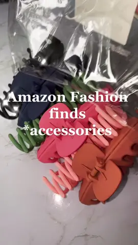 loveeee omg #amazonfinds2021 #hairclips #hairaccessories #fashiontiktok #summerfashion2021 #CompleteMyLook #MyColoredHair #FordMaverick