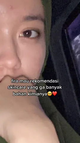 Buah nanas jadi bahan skincare yang bikin kulit glowing #glowsophy shopee @jolie.chic