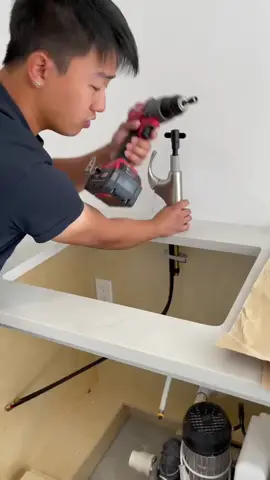 How to install a faucet￼
