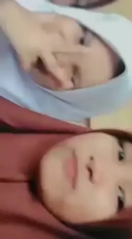🏫