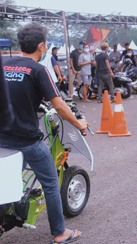 bodisa kemarin #fypシ #vespa #aerox #fyp