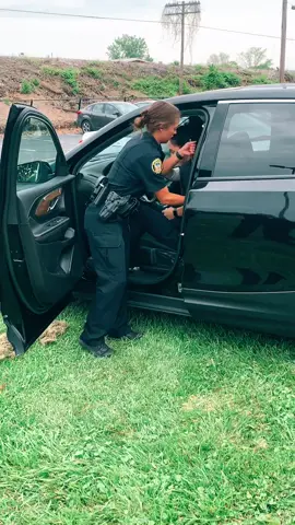 Our kind of fun! #FemalesInLawEnforcement #Training #TacticalTraining #TacticalFitness #CopsOfTickTock #WomenInBlue￼