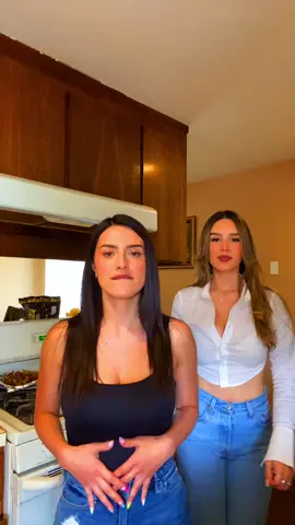yeah we tried….. anyways happy 4th of july!🤍🤍🤍🤍🤍🤍🤍 @vanessalg_