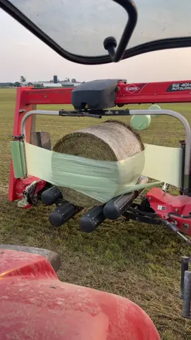 #hay #farming #bales #wrapping #agriculture #ontario #agfarmer #kuhn #machinery