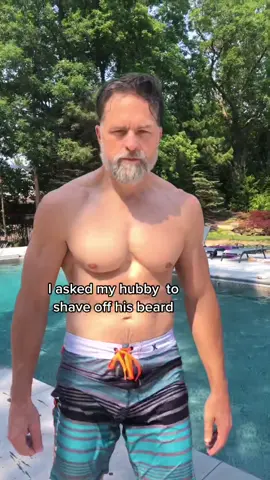 I think for being 46, he looks badass with a beard and just as sexy without! #beard #haircut #beardbegone #hot