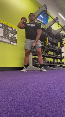 #strength #kettlebellworkout #Fitness #fullbodyworkout #fit #GymLife #atlanta #california #bodybuilding #personaltrainer