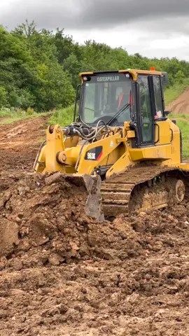 #cat963k #caterpillar #construction #digger #dozers #liebherr #constructionlife #heavyequipment #bulldozer #komatsu #bulldozer #mining #quarry #JCB