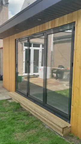 #transformation #gardenroom #bifold #builder #essex #outbuilding #summerhouse #london #homegym #homeoffice #dovegreyltd #brentwood #upminster