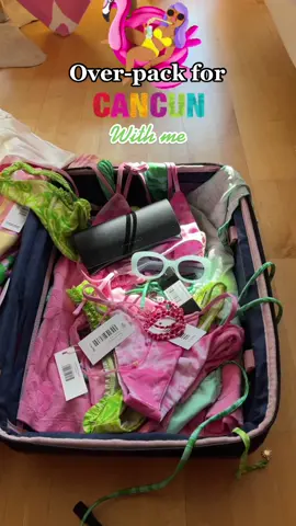 The Dua lipa cow shirt is the most important of them all 🤪 #packwithme #mexico #cancun #travel #fashion101 #fashiontiktok