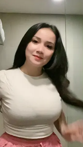Tahu tahu apa yang ngga enak ? 😂