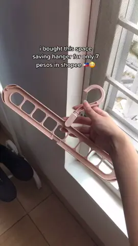 7 pesos space saving hanger 😳 link in bio! 💕 #fyp #hanger #shopee_ph #shopeefinds #shopee #ShopeeBudol