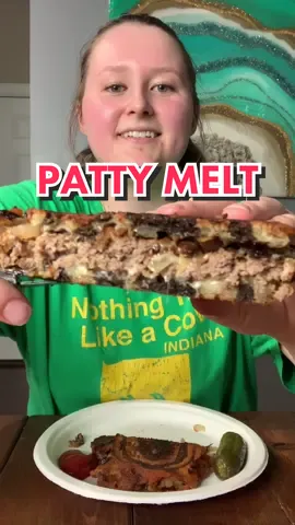 Morgan tasting her first authentic patty melt @thehealingartist #pattymelt #onvacation #authentic #newyorkeats #tastetest #mukbang