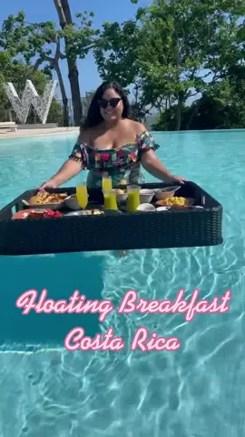Have you ever had a floating breakfast with monkeys 🐒 in the background?📍W Hotel, Costa Rica #travelcreator #luxurytravel #travelwithme #travel