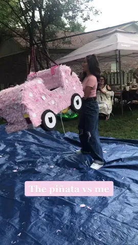 Who won? #fypシ #parati #pinatafail #mexicantiktok #mexicanparty #viral