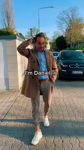 Hi I‘m Daniel 🙋🏽‍♂️ Nice to meet you ☺️ #ohyeah #trend #frankfurt #germany #germanboy #fyfyfy