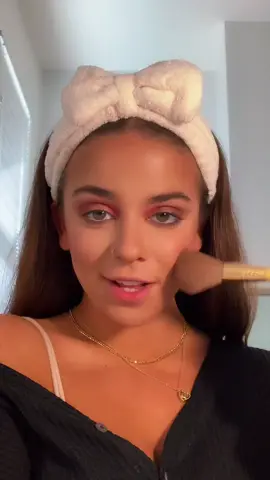 SOMETHING EXCITING IS COMING… any guesses?! 🙈💖 #makeup #selenagomez #tutorial #beauty #viral