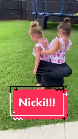 Nicki Minaj… is that you???