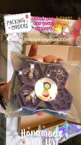 #packingorders #packwithme #smallbiz #waxmelts #uksmallbusiness #fypシ #foryoupage #goviral #smell #homemade #homescents #CleanItScrunchItCoopIt