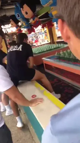 #stitch with @barstoolsports finessed the finessor 👀 #carnival #cheat #finess #win #amusementpark