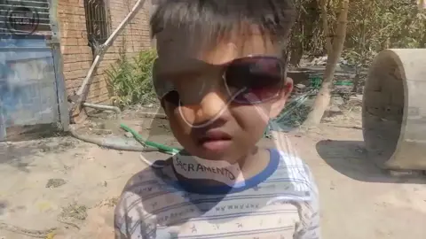 Mày không thoát được đâu con trai :))))