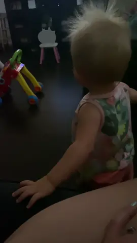 It’s that chicken hair for me 😍#ClearGenius #XfinityFanthem #momlife #foryou #viral #LearnOnTikTok #walk #yougotthis #babiesoftiktok #mom #parent