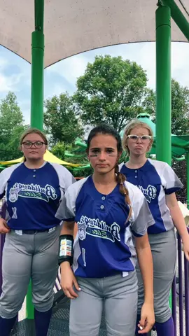@.emmaa11 @one_ones_girlfriend 🥎😝#fypシ