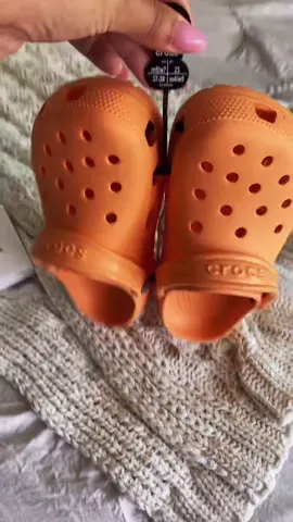 Went to the Croc store 🧡😍 #crocs #phoenixsuns #fypシ #foryou #ifyouaintcrocinyouaintrockin #momstyle #momtiktok #ClearGenius #summervibe #cute #wife