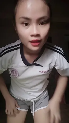 Parang tanga lang HAHAHAHAHA