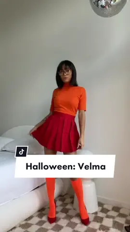 DAY 5 of 100 DAYS of HALLOWEEN 👻 #halloweencostumeideas #halloween #velma #scoobydoo #diycostume