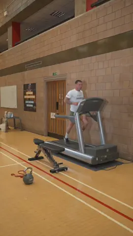 Warm up-Sometimes you need a fast start to a workout to get the blood pumping and the brain focusedTODAY WAS ONE OF THEM DAYS #fmcoaching #gym