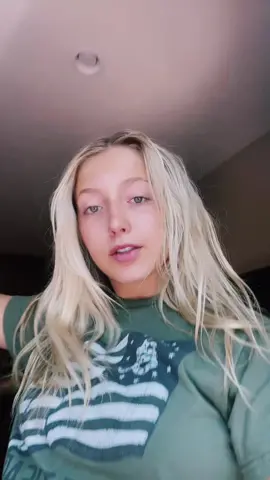 My hair rlly needed some help eeeek 🤢🤮