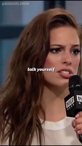 It's so important to give yourself affirmations ❤ wise words @theashleygraham #ashleygraham #postiveaffirmations #motivationalquotes #LifeAdvice