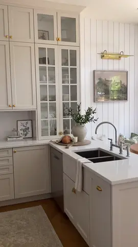 Kitchen glow up with new HanStone Quartz countertops #LongWeekendVibes #WorkLife #ImSoProudOfYou