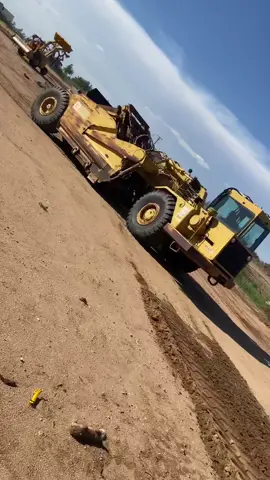 When your husband owns his own business it’s never a dull moment. #SummerMashup #WelcomeBack #foryou #husbandwife #tractor #construction @codybar18
