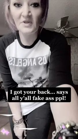 Who knows ppl that are fake! #fake #HPRadicalReuse #fakefriends #WelcomeBack #fypage #fy