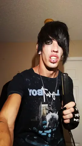I think I might add doing emo songs into my hair flattener into my tik tok now too xD