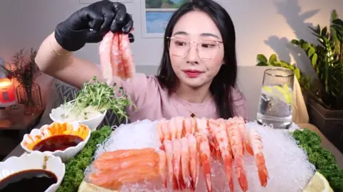 홍새우 달마새우 단새우🦐새우회3종 숙성 연어회 먹방Raw shrimp Shrimp🦐 Whole salmon sashimi  cá hồi ปลาแซลมอน サーモン mukbang #홍새우#달마새우#단새우#shrimp#エビ#虾#Креветки#tôm#กุ้ง#udang
