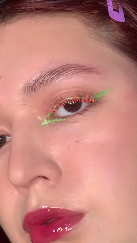new to do my brows, but i need to let them grow a bit #TeamofTomorrow #makeuptutorial #graphiceyeliner #maquillajeeditorial #makeupfyp