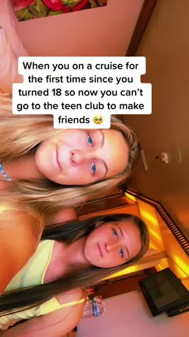 we are on carnival magic if you wanna be friends 😌 #cruise #Summer #friendshipgoals #fypシ