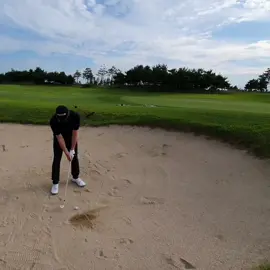 벙커 스핀샷  #golf #슬로우모션 #골프 #fyp #골프틱톡