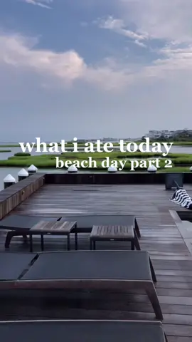 need to go food shopping 😂😂 #food #beach #beachday #oats #oattok #oattiktok