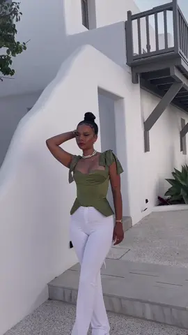 Mykonos 💚 #mykonos #greentop #OOTD #whitepants #fypシ