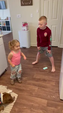 🥰🥰🥰 the love they have makes my heart happy. #StyleSnap #PerfectMarcJacobs #MomsofTikTok