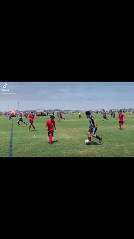 Go to the darkhorse in the app store to caleb with other bomb athletes and scouts! #fypシ #soccertiktok #holy #sheeshhhhhhh #foryou  #soccerboy